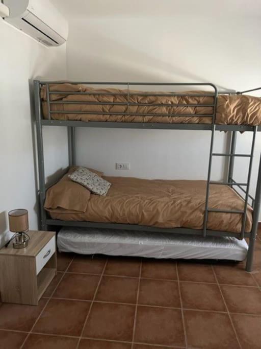 Agradable Villa con piscina Campillo de Altobuey Esterno foto
